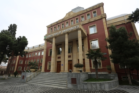 Gəncə Dövlət Universitetinin müəllim heyəti nədən şikayətçidir?