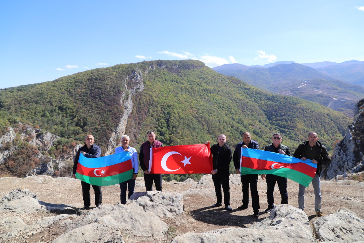 DATÜB nümayəndə heyəti Şuşanı ziyarət etdi - FOTOLAR