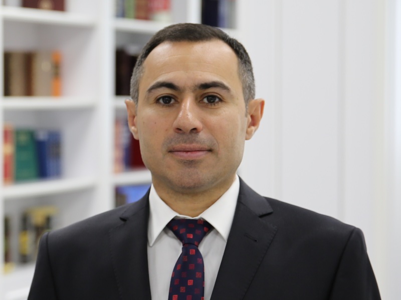 "Azərbaycan-İran münasibətlərinin gələcəyi üçün strateji yanaşma dəyişməlidir" - ARAZ ASLANLI 