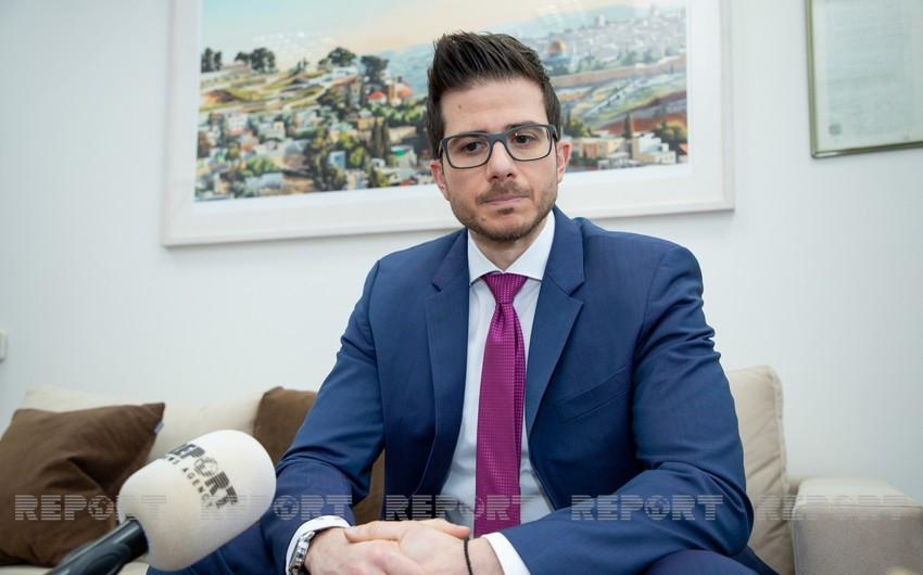 "İsraildə ilk dəfə Azərbaycan bayrağı dalğalanacaq" - Corc Dik