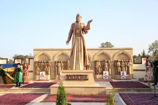 Dərbənddə Nizami Gəncəvinin 880 illik yubileyinə həsr edilmiş tamaşa nümayiş etdirilib