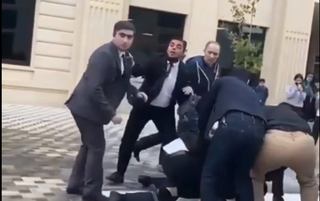 Şagirdlərin gözü önündə baş verən dava ilə bağlı - Məktəbdən AÇIQLAMA