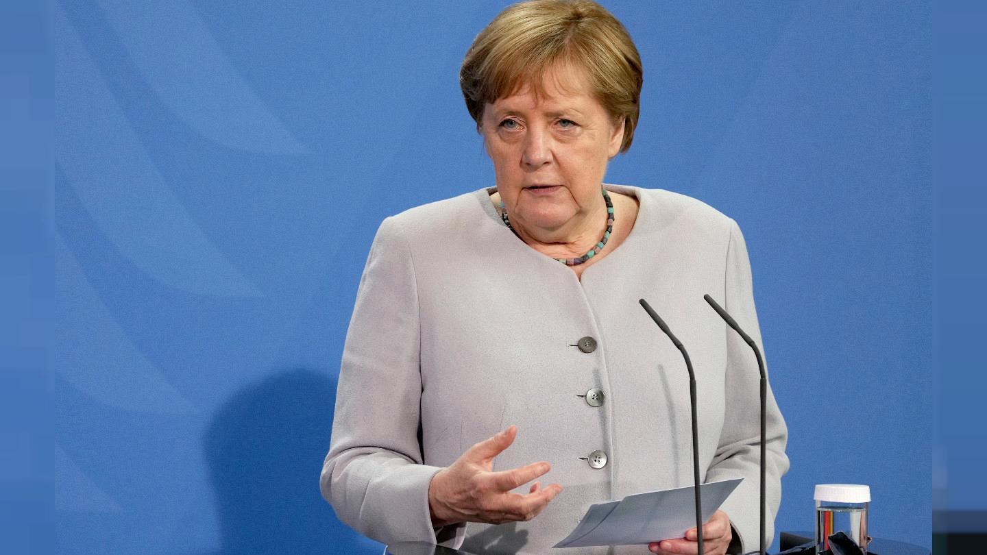 Merkel Qərbin Əfqanıstanda iflasını etiraf edib - "Biz, acı saatlar yaşayırıq"