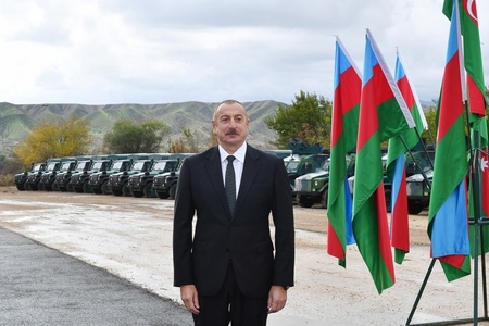 Ali Baş Komandan Qubadlıda DSX-nin yeni hərbi hissə kompleksinin açılışında iştirak edib