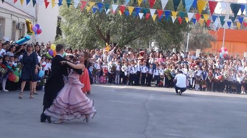 Bu valideynlər məktəblərə buraxılmayacaq - RƏSMİ
