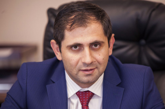Ermənistanın Müdafiə naziri işdən qovuldu