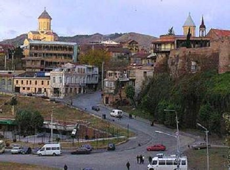 Marneulidə seçkiqabağı qarşıdurma: yaralılar var