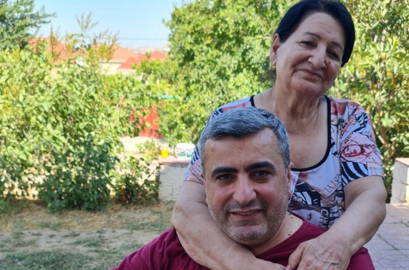 Elnur Əşrəfoğlunun anası Birinci vitse-prezidentdən KÖMƏK İSTƏDİ
