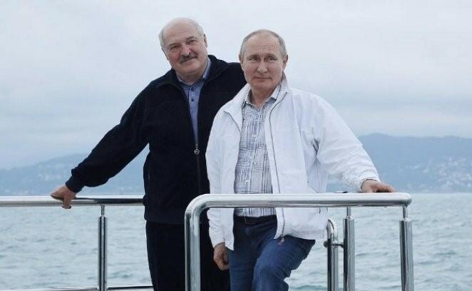 Talibanla danışırsınız, bəs, Lukaşenko? - Putin