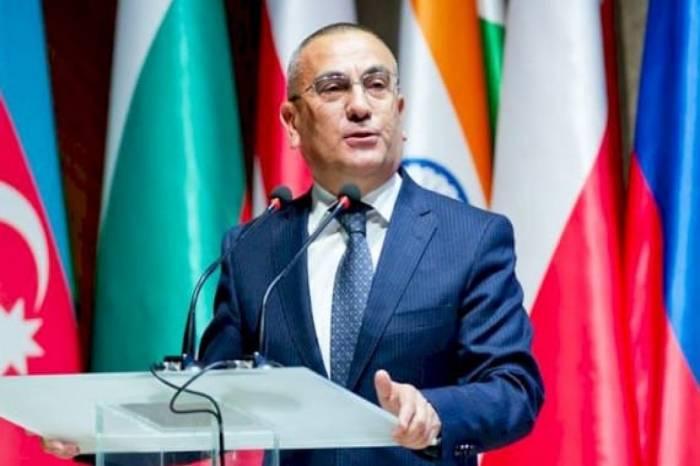 Məhkəmədən sabiq başçı ilə bağlı qərar
