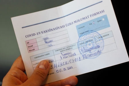 Azərbaycanda dövlət sosial xidmətlərdən yalnız COVID-19 pasportu olan şəxslər istifadə edə biləcək