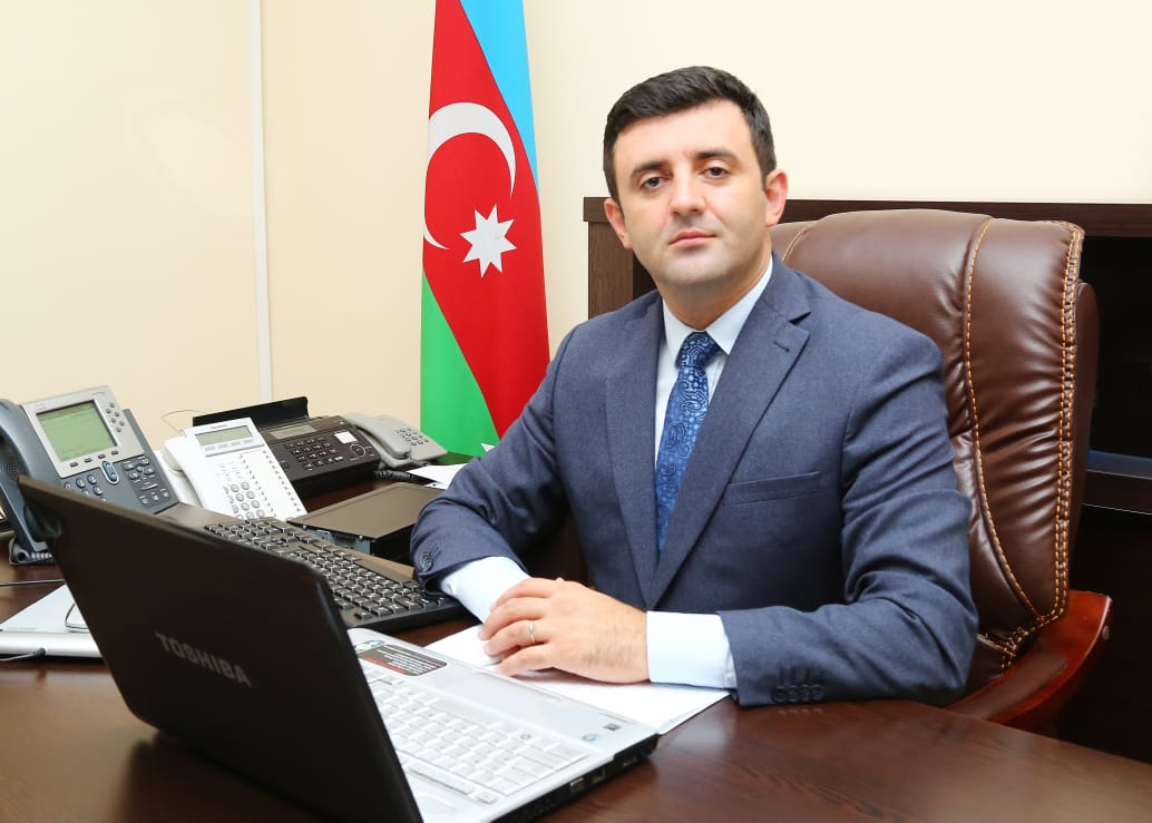 Gəncənin təhsil işçiləri Anar Qədiməliyevin təhsil idarəsinin rəisi təyin olunmasına ETİRAZ EDİR