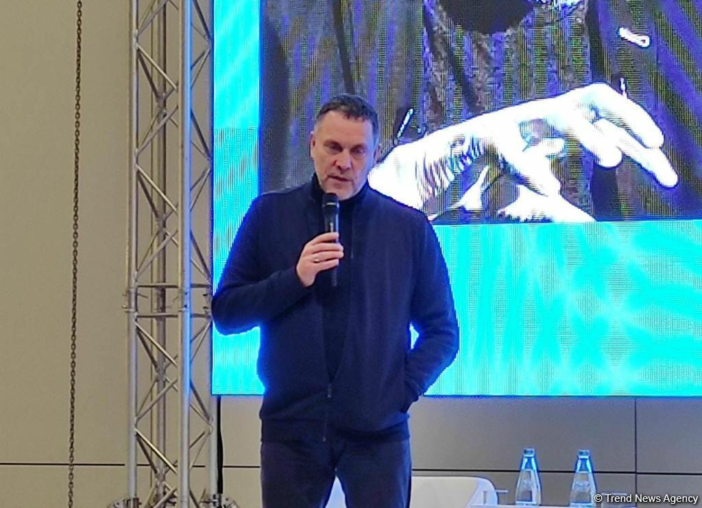 İlham Əliyevin Qarabağdakı ermənilərə vətəndaşlıq təklifi çox səxavətli təklifdir - Maksim Şevçenko - FOTO