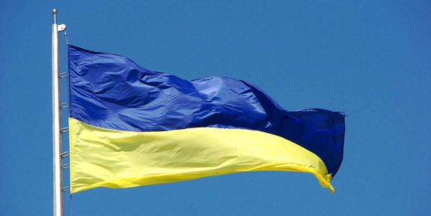 Ukrayna parlamenti silahdan istifadə ixtiyarı verdi