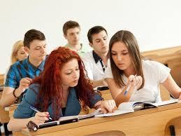 Bu universitetdə bir neçə qrup distant təhsilə keçdi