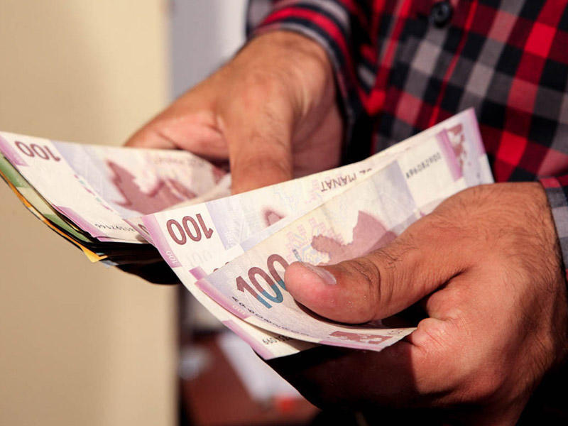 “Əmək haqları iki dəfə, minimum istehlak səbəti 50% artırılsın” – MÜXALİF PARTİYA HAKİMİYYƏTƏ ÇAĞIRIŞ ETDİ