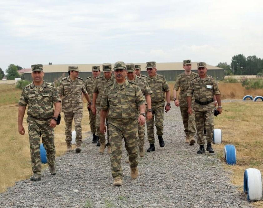 General Türkiyəyə səfərdən sonra Orduya BU ƏMRİ VERDİ