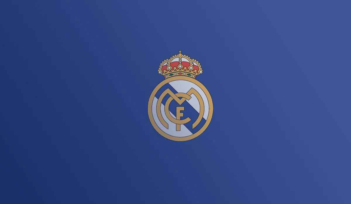 "Real Madrid"in ulduzu məşqçinin istədiyi mövqedə oynamaq istəməməsi xəbərlərinə cavab verdi