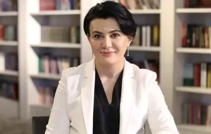 "Uşağın gələcəyini formalaşdıran məktəbin statusu deyil, oradakı müəllimlərin düşüncə tərzidir"