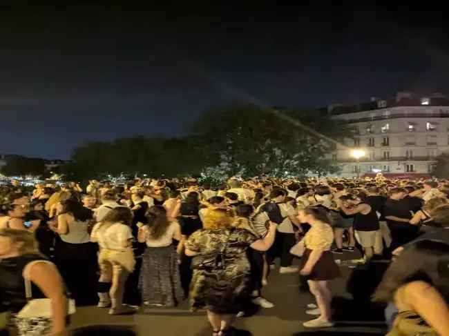 150 qadına şprislə naməlum maddə vuruldu: İnsanları şoka salan hadisənin - TƏFƏRRÜATI