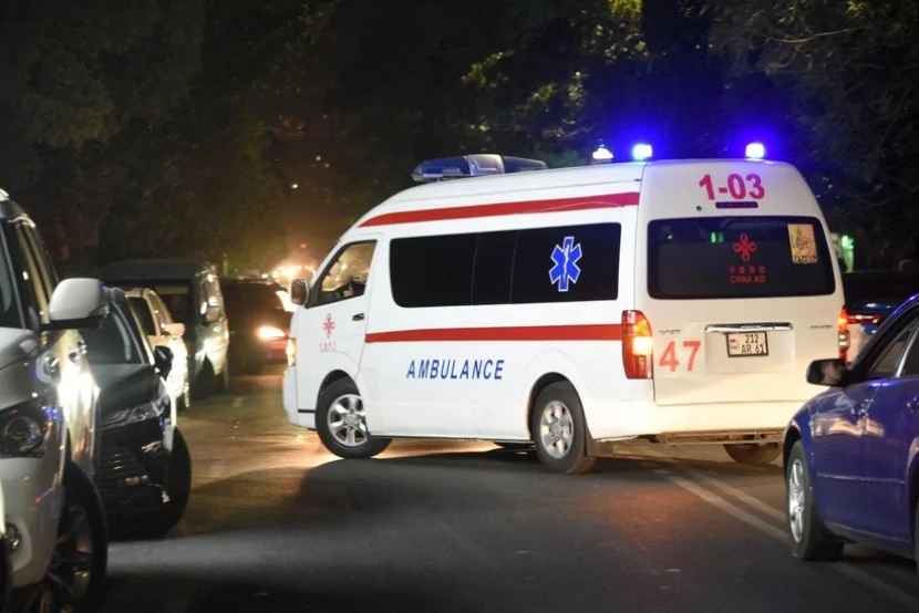 Ermənistanda hərbçiləri daşıyan avtomobil qəzaya uğradı - YARALILAR VAR