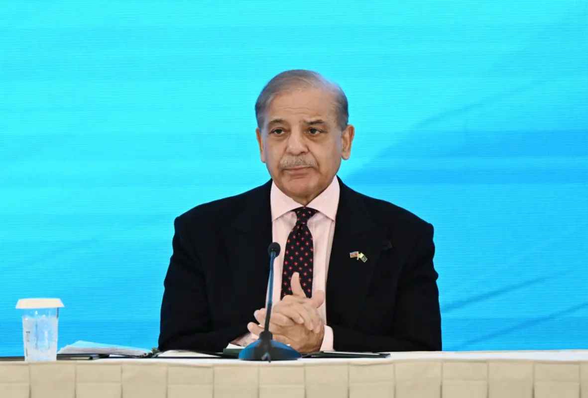 "Bayraqlarımız hər zaman bir yerdə yüksəklərdə dalğalanacaq" - Şahbaz Şərif
