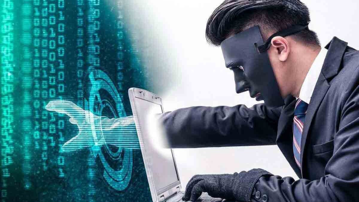 Texnoloji yeniliklərdən istifadə edərkən şəxsi məlumatlarımızı NECƏ QORUMALIYIQ?
