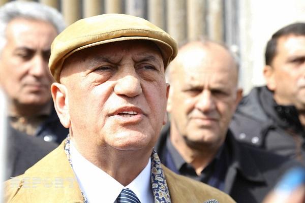 Hökumət Əli İnsanovun partiyasına maliyyə AYIRACAQ