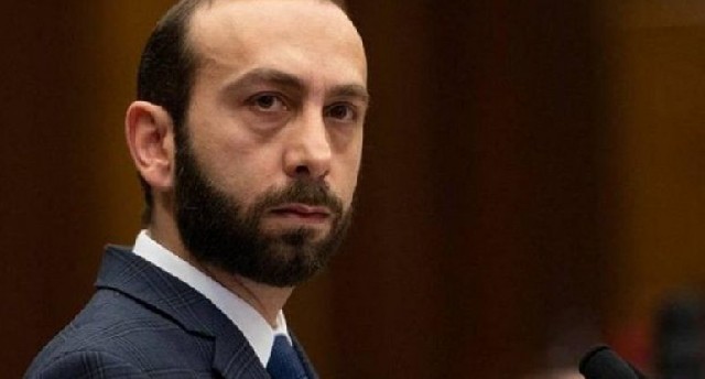 Mirzoyan fransalı həmkarı ilə sülh prosesini müzakirə edib