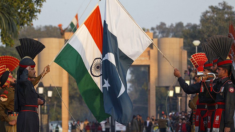 Hindistan-Pakistan toqquşmasının pərdəarxası - Şanxay Əməkdaşlıq Təşkilatı niyə susur?