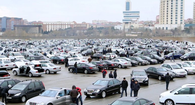 "Rent a car"dan götürülən avtomobil zədələnərsə məsuliyyəti kim daşıyır?