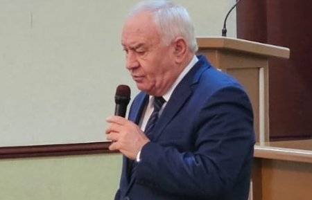 70 yaşlı icra başçısı 14 ildir ki, VƏZİFƏ BAŞINDADIR - TƏFƏRRÜAT