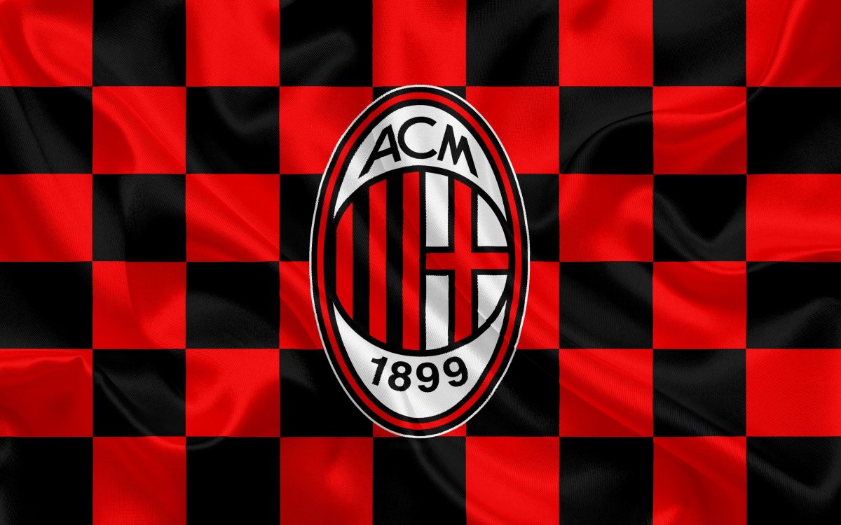 "Milan"ın nümayəndəsi iki futbolçu üçün Londona yollandı