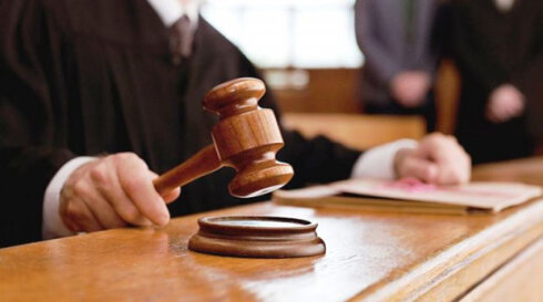 Universitetlə tikinti şirkəti arasında torpaq sahəsinə görə qalmaqal: "Düzəltdiyini sök, torpağımdan çıx"