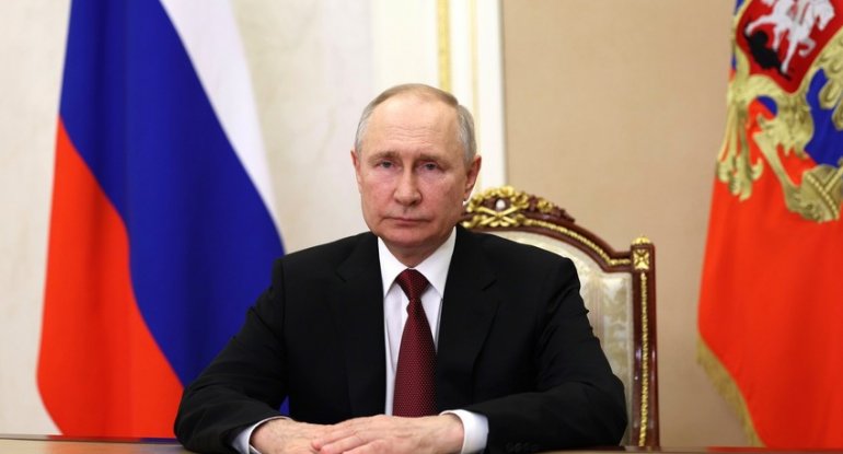 Putin: Rusiya İran-İsrail münaqişəsində vasitəçi olmağa can atmır