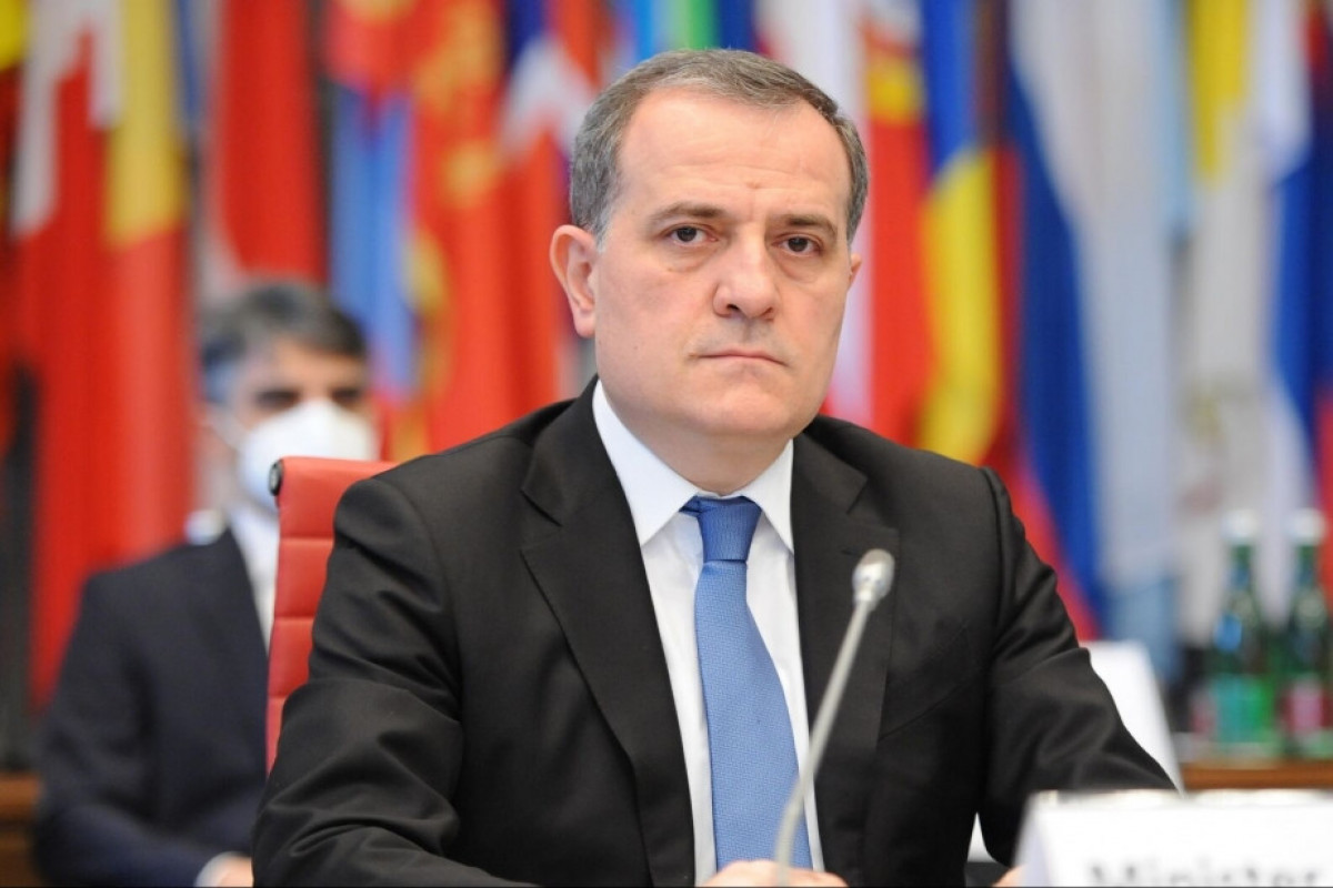 Ceyhun Bayramov İstanbulda çağırış etdi
