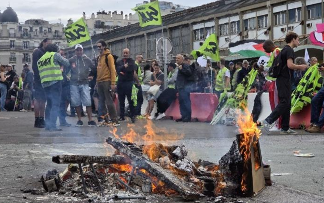 Parisdəki etirazlarda 800-dən çox saxlanılan var