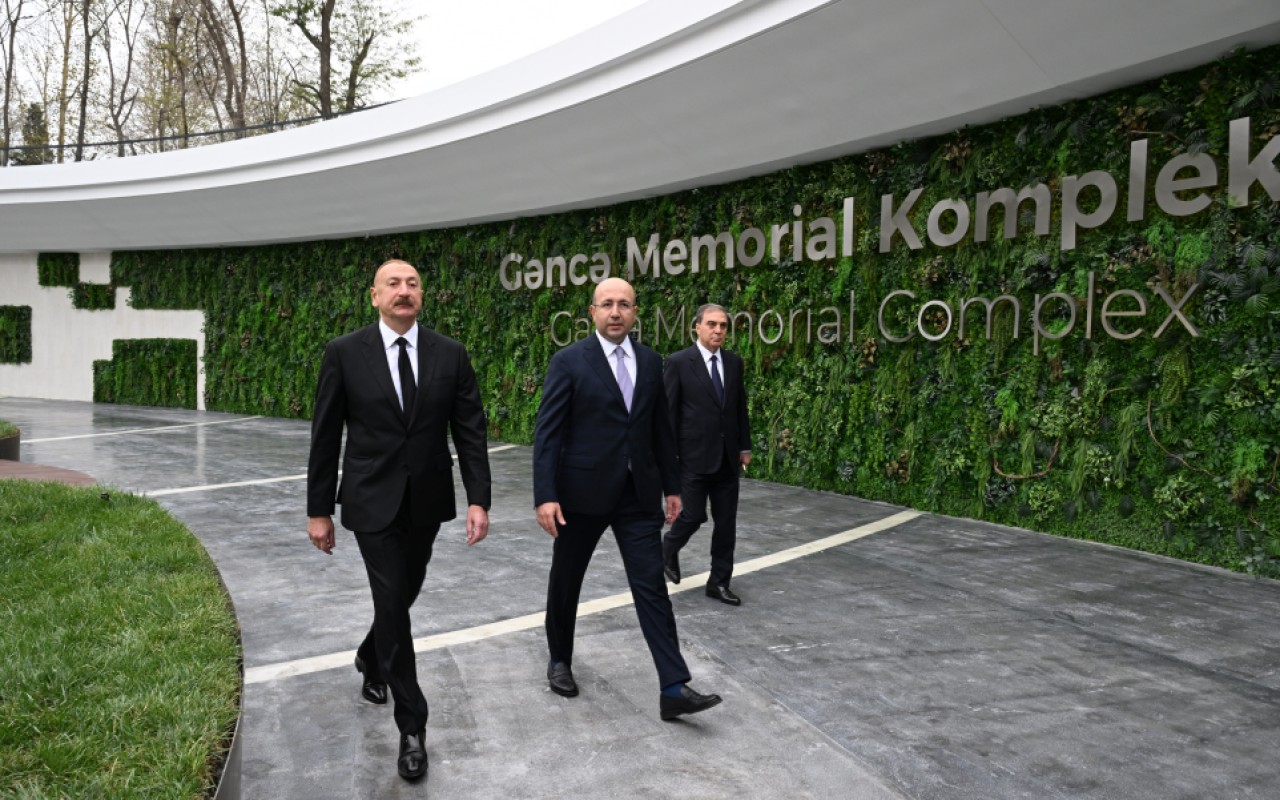 Prezident Gəncə Memorial Kompleksinin açılışını edib