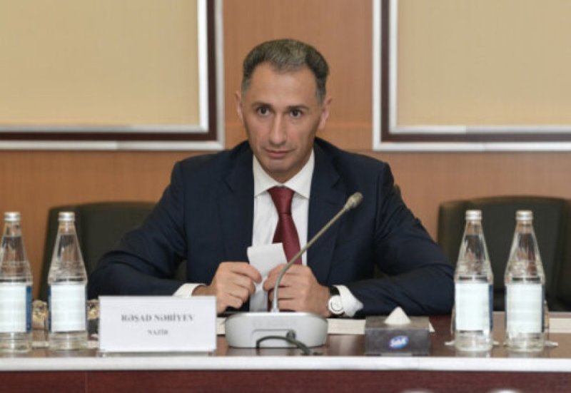 Nəbiyev nə bilsin "Azparkıng"in pulu hara gedir - Bu sualın cavabı yoxdur