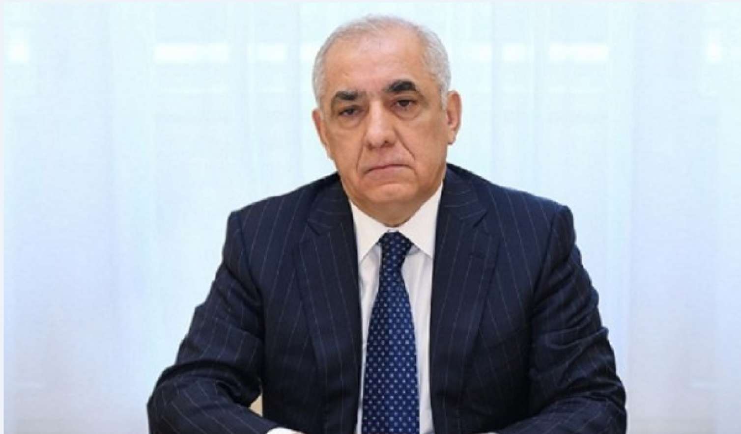 Əli Əsədov daha bir qərar imzaladı