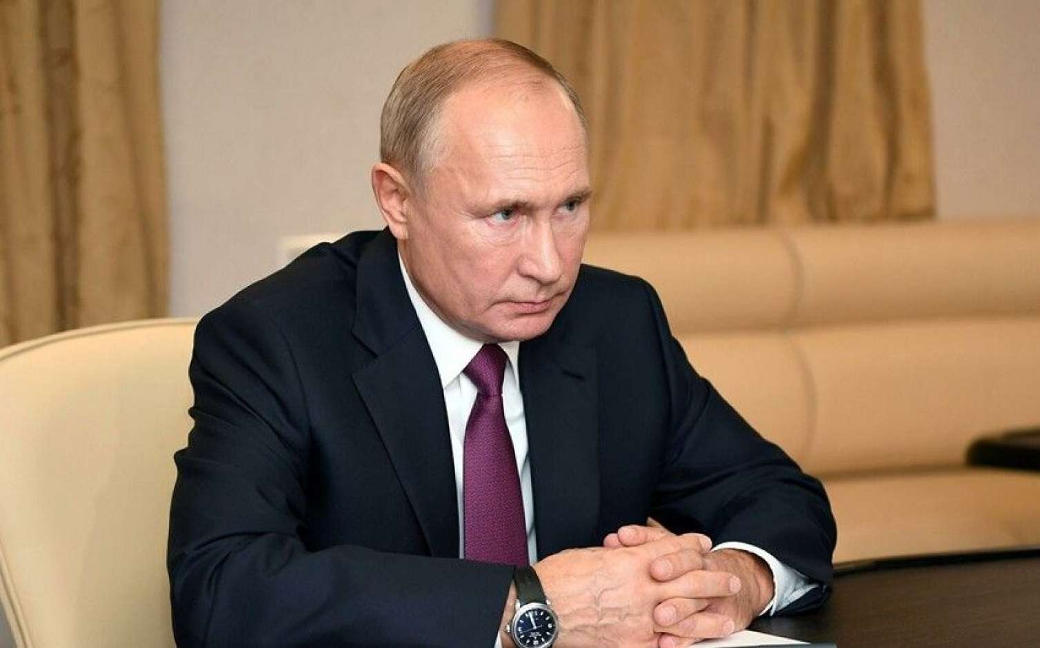 SSRİ buna görə dağıldı - Putin