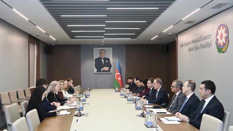 Ceyhun Bayramov ABŞ rəsmisi ilə görüşdü