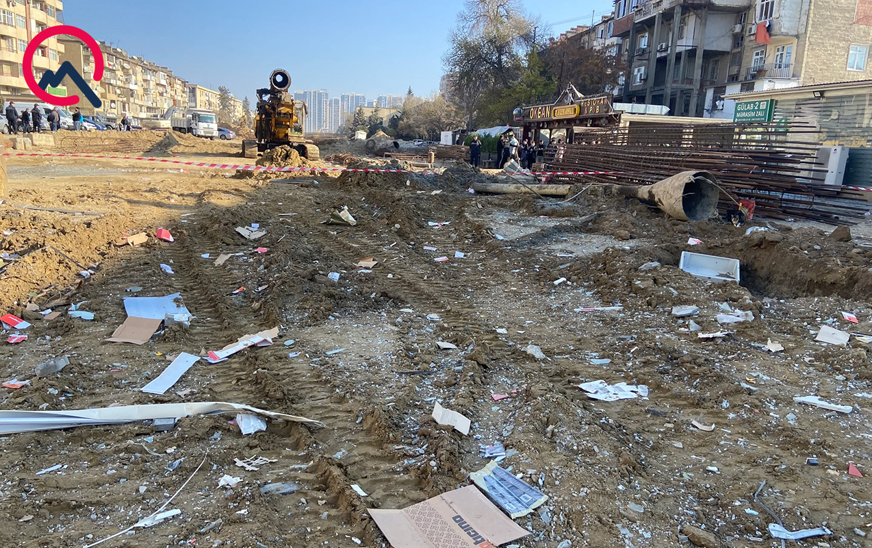 “Yeni salınan yola görə binaya yeraltı qaz sızıb” - Plaza sahibi