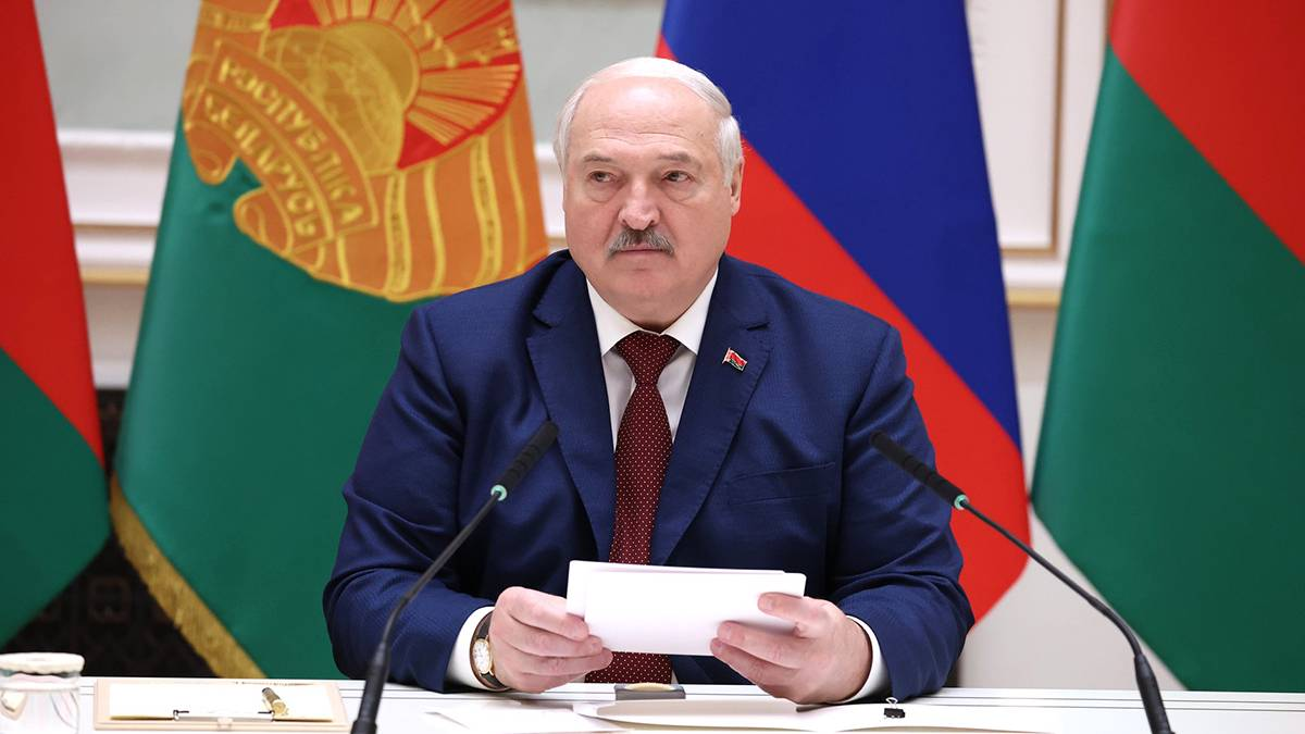 Lukaşenko Zelenskiyə xəbərdarlıq edib: "Nə qədər ki..."