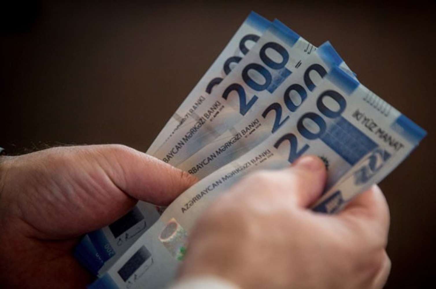 Bu universitetdə əməkhaqları ARTIRILDI