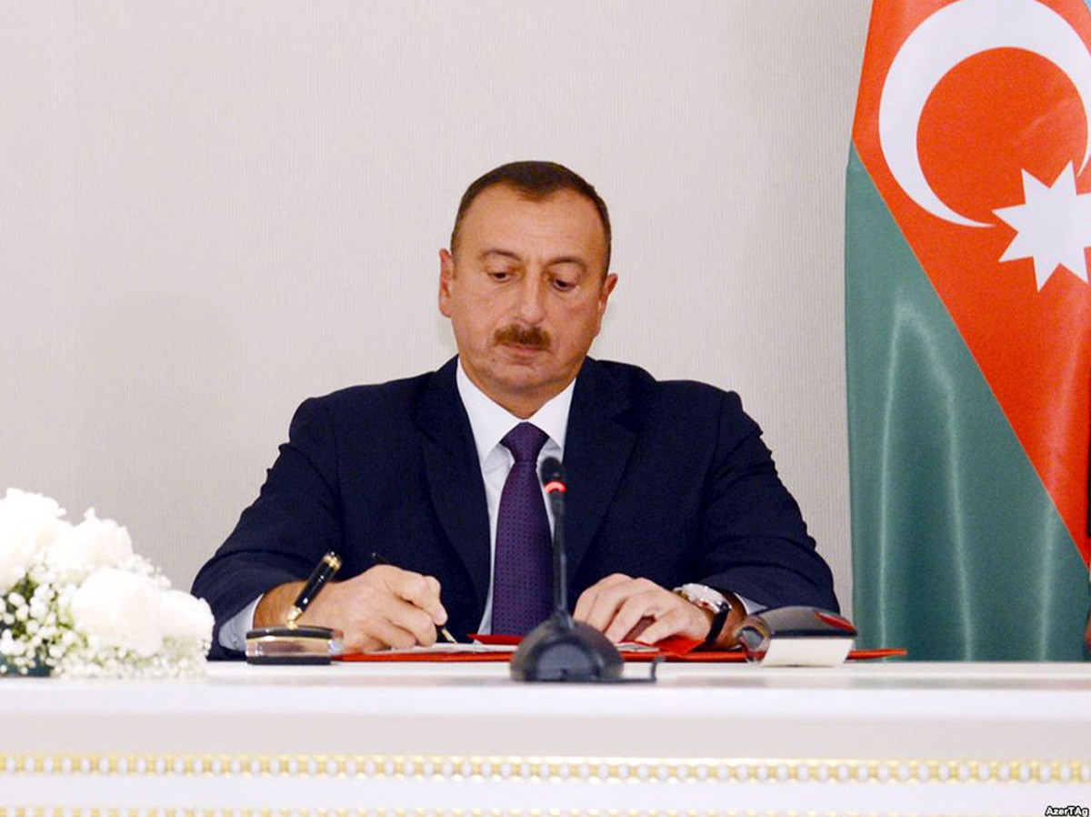 Prezident onlara rütbə verdi