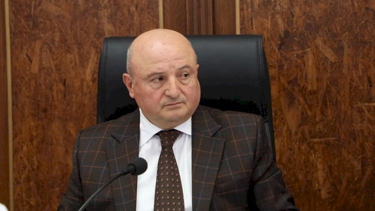 Gümrünün sabiq merinin həbs müddəti uzadıldı
