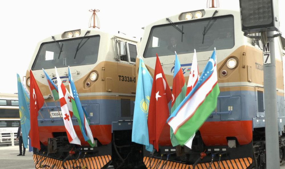 "Bakı-Tbilisi-Kars dəmir yolu istifadəyə hazırdır"