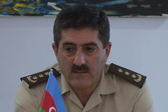 Vüqar Qurbanov şeyxin polkovnik qohumuna vəzifə veribmiş