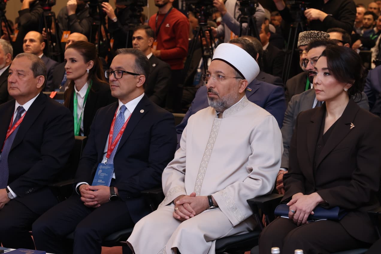 Ombudsman Səbinə Əliyeva Azərbaycan Din Xadimlərinin II Forumunda iştirak edib